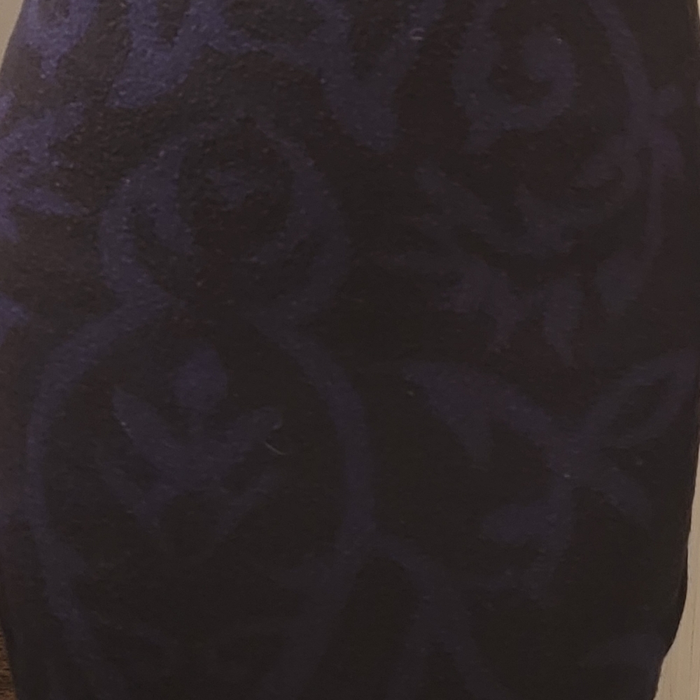 Black and blue dress - Picture 4 of 4